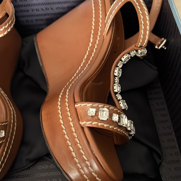 Sexy comfortable casual Prada platform wedge - Picture 4 of 8